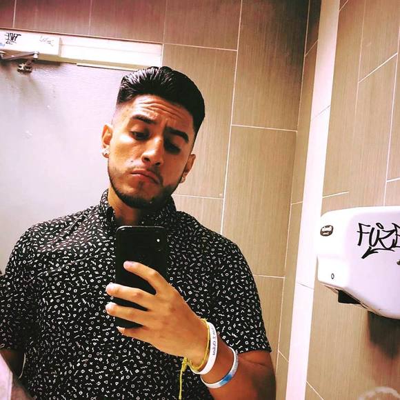 Meet your Posher, Christian - Picture 1 of 1